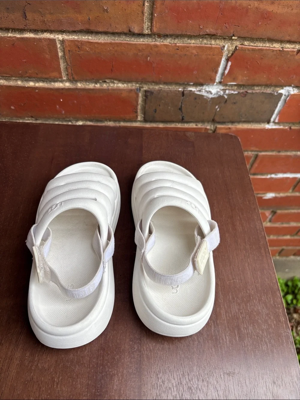 UGG Sport Yeah Kids White Slip-On Foam Sandals with Back Strap